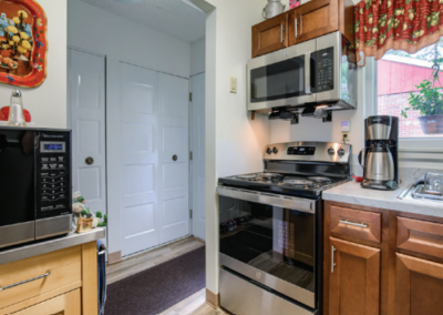 View of Gallery | Lincoln Square Apartments