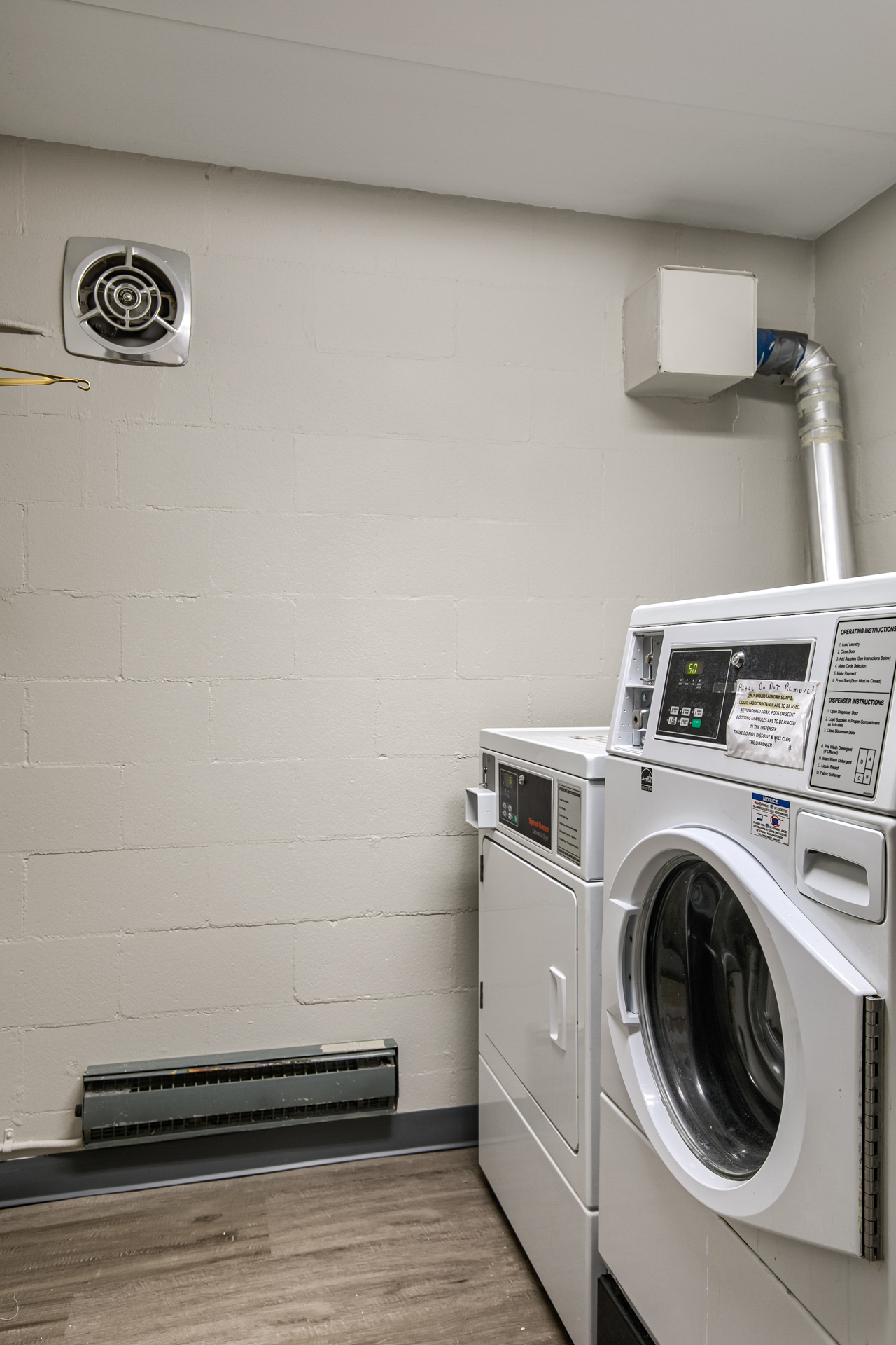Lincoln Square Laundry Room