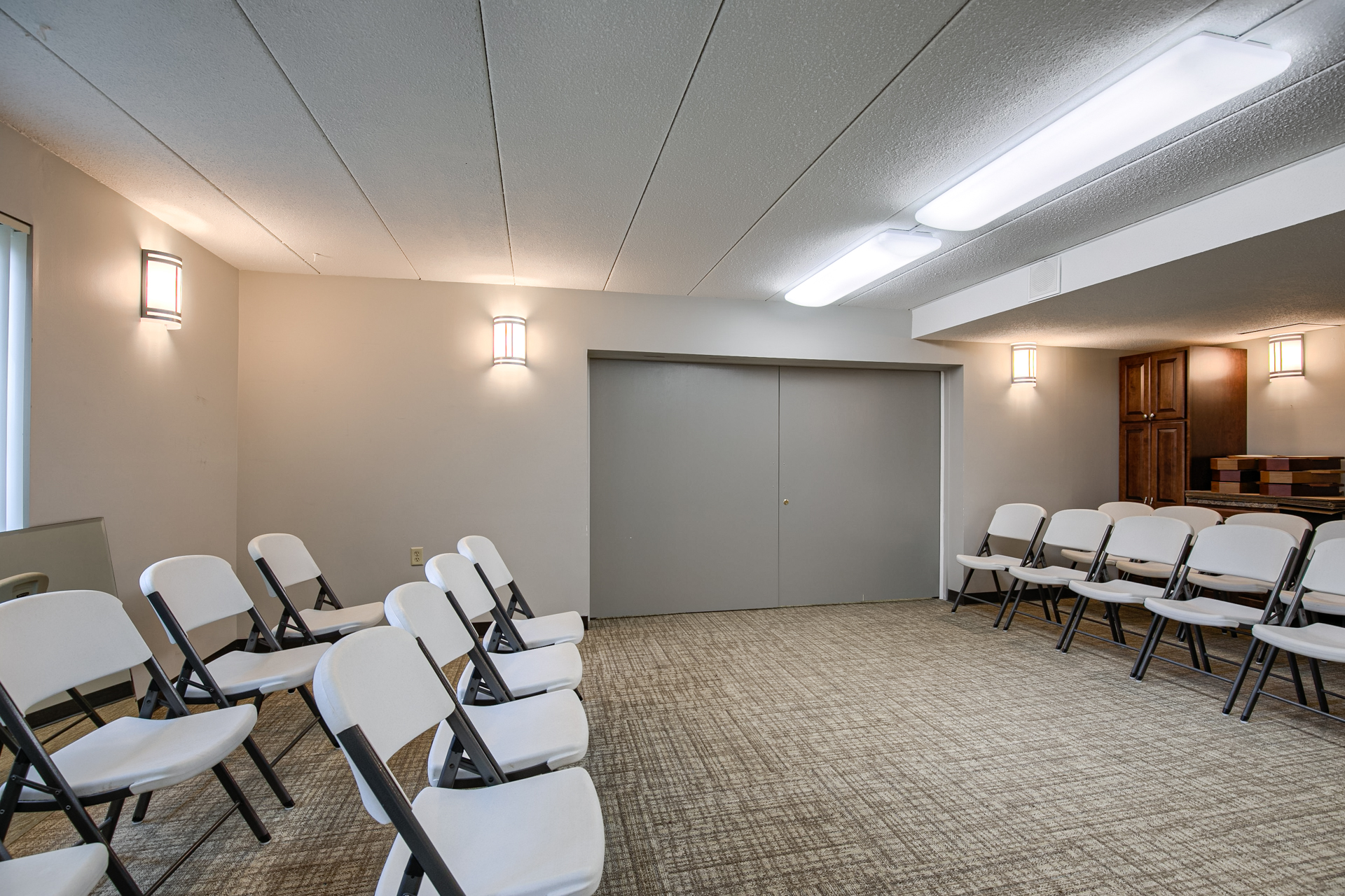 Lincoln Square Meeting Room